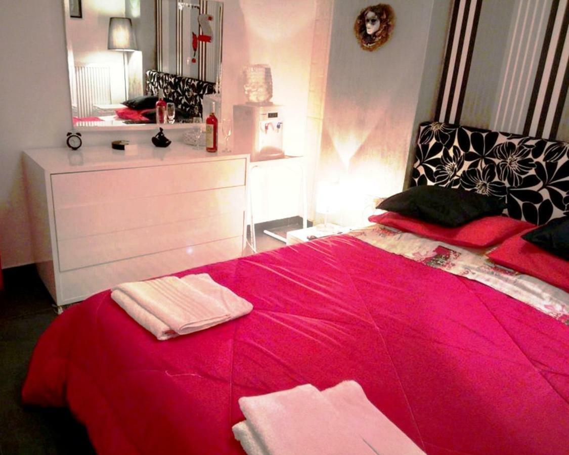 Greek Hospitality 2 Daire Atina Dış mekan fotoğraf