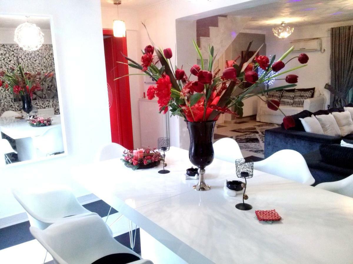 Greek Hospitality 2 Daire Atina Dış mekan fotoğraf