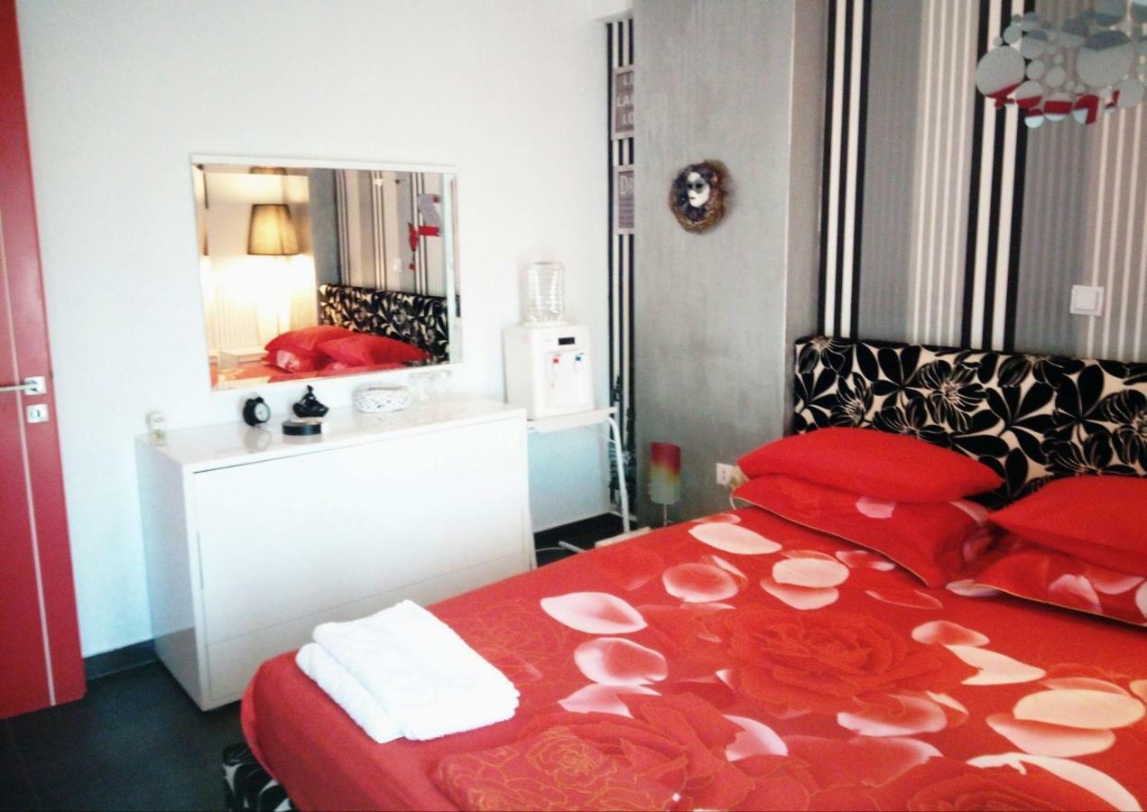 Greek Hospitality 2 Daire Atina Dış mekan fotoğraf